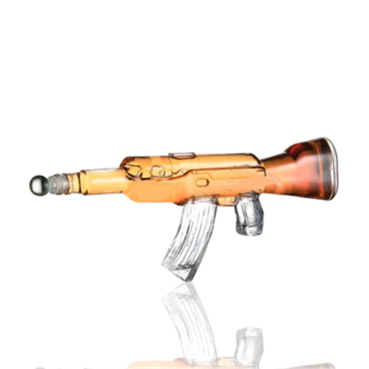 Custom special design 700ml 800ml transparent brandy spirit vodka AK 47 gun shaped liquor bottle whiskey bottle