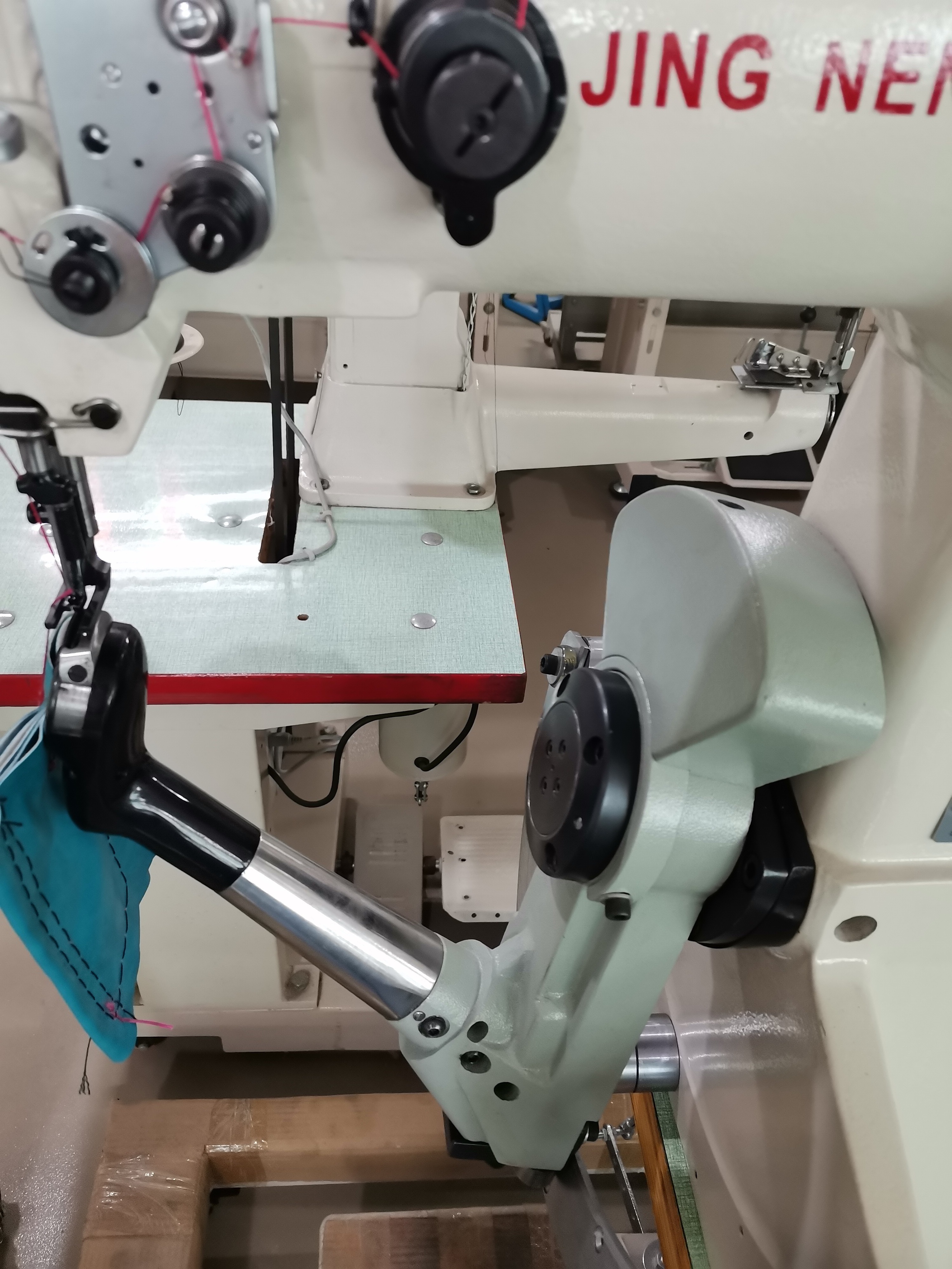 Double Thread Lockstitch Insole Sewing Machine For Shoe Border Stitching