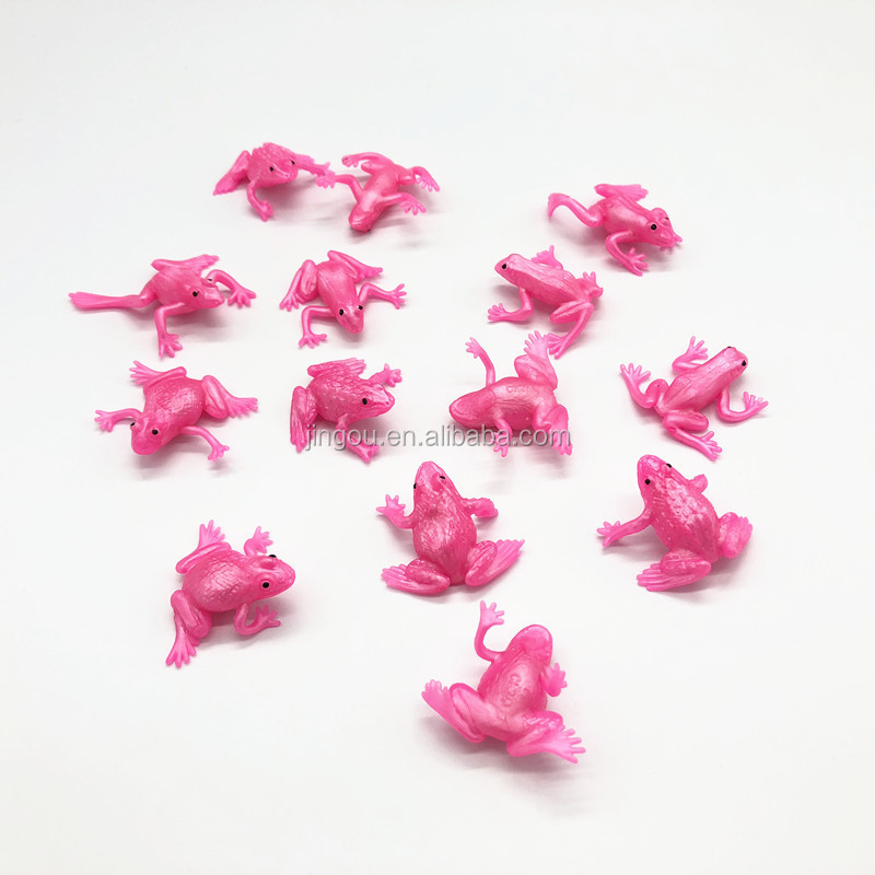 Wholesale Soft Bulk Sticky Frog Toy TPR Stretch Simulation Realistic Animal Rubber Mini Plastic Toys For  Vending Capsule