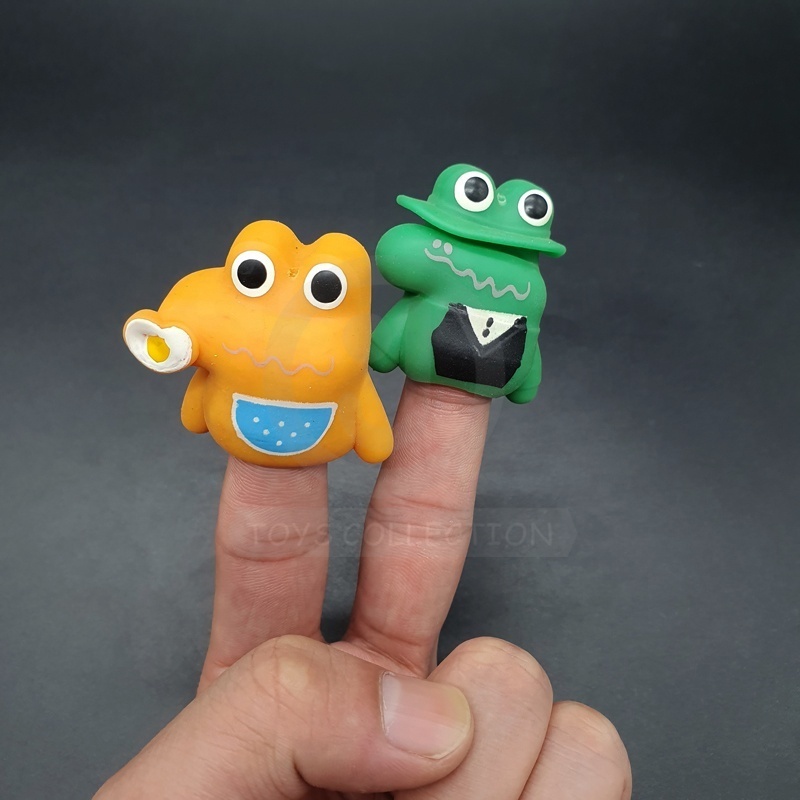 New Product Party Favors 5 Designs Frog Hand Finger Puppet For Vending Capsule