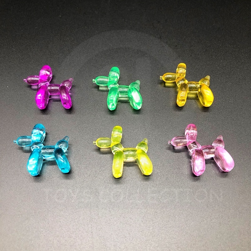 Wholesale Acrylic Clear Beads Balloon Dog Figures Cheap Vending Machine 50mm Capsule Toys Crystal Toy For Kids