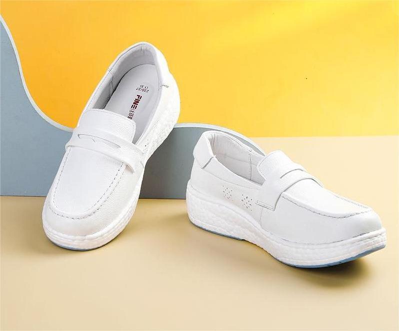 New Product Anti-Slip Waterproof Comfortable White Safety Hospital Medical Nursing Shoes For Women