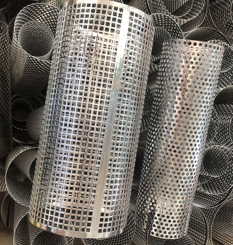 Perforated Sheet Metal Mesh Processing 304 316 Stainless Wire Mesh Galvanized Punching Wire Mesh Round Hole Punching Net