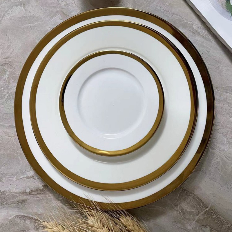 Cheap Restaurant Plate Decal Rim Flat Plates Round Tableware Set White and Gold Rim Ceramic Plate for Wedding Tabletop Rental