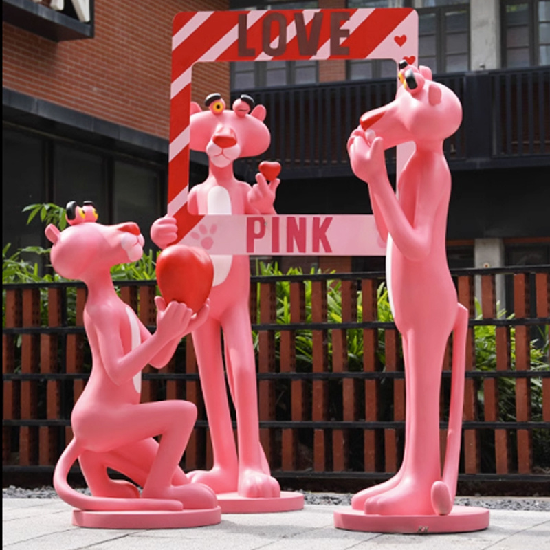 Jingujin New pink panther sculpture giant fiberglass lipstick Strength large size resin sculptures fiberglass for