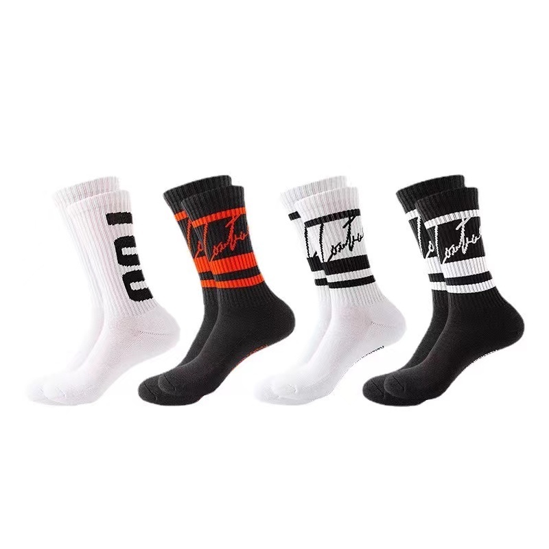 Men's and women's foreign trade socks European basketball short tube running socks comfortable cushioned thick sole