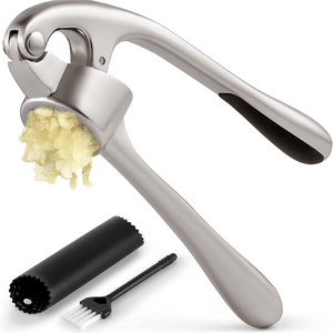 3 in 1 Kitchen Zinc Alloy Garlic Press Crusher Household Garget and Tool Garlic Chopper Press