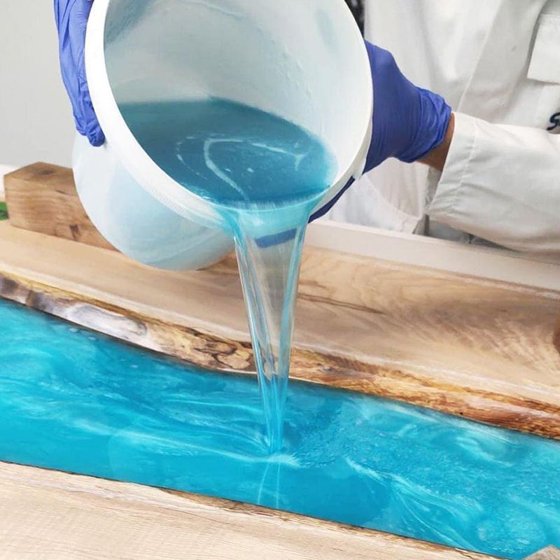 Liquid Glass Clear 2 Part Food Safe Pourable  Wood Deep Pour Epoxy Resin For Wood Work