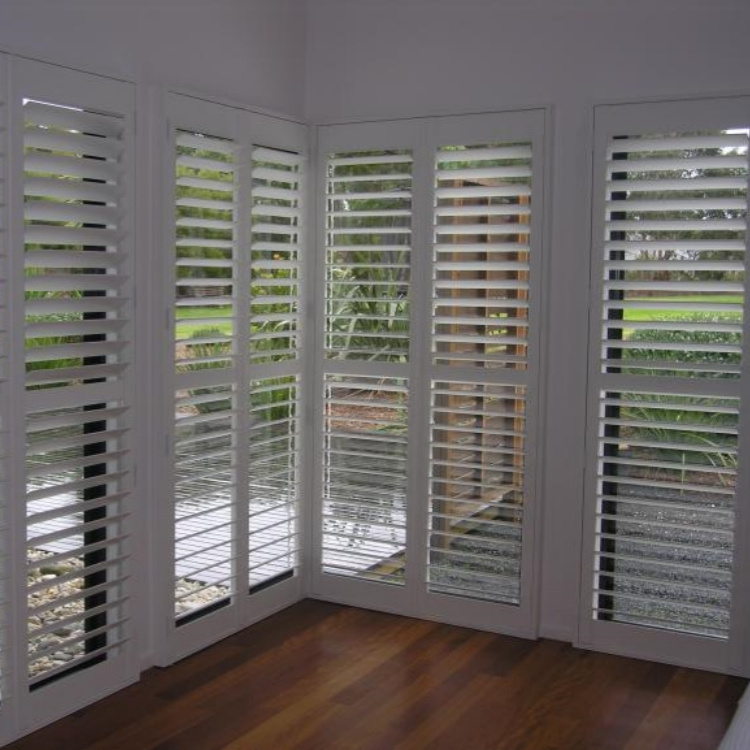 World hot sales home Interior white color PVC Louver Shutter White blade Plantation Shutter