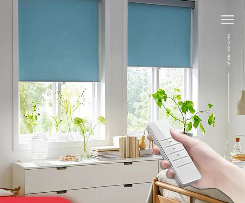 Remote Control Motorized Light Adjust Roller Blinds Battery Blackout  Motor Single Layer Roller Blind