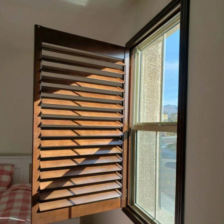 Wholesale china custom horizontal wood plantation shutters High Quality Interior  Plantation Shutter