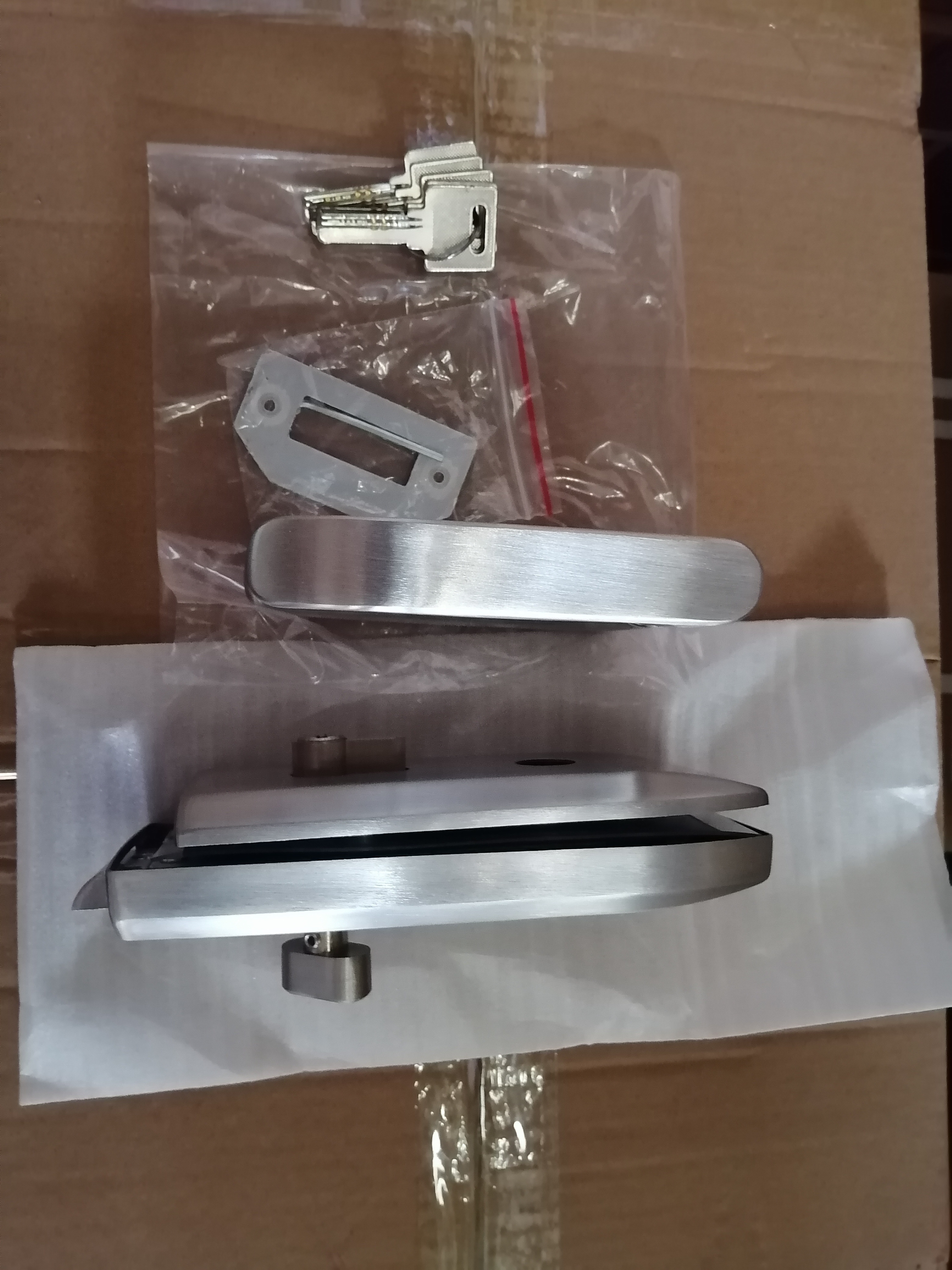 Entry Gate 10-12mm Glass Door Locks W Key Swing and Sliding Door Aluminum Frameless Glass Door Lock