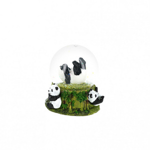 Manufacturers Direct Supply Panda Snow Globe Snowball Water Globe With Music Holiday Decoration Souvenir