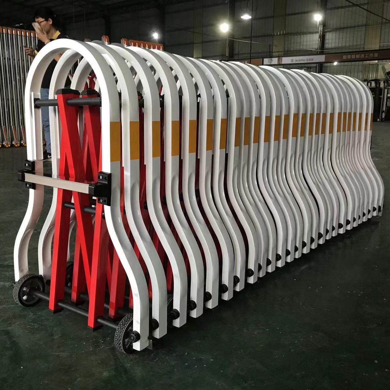 Modern Flexible Shrinkable Accordion Barrier Gate Boundary Wall Stainless Steel Barricade