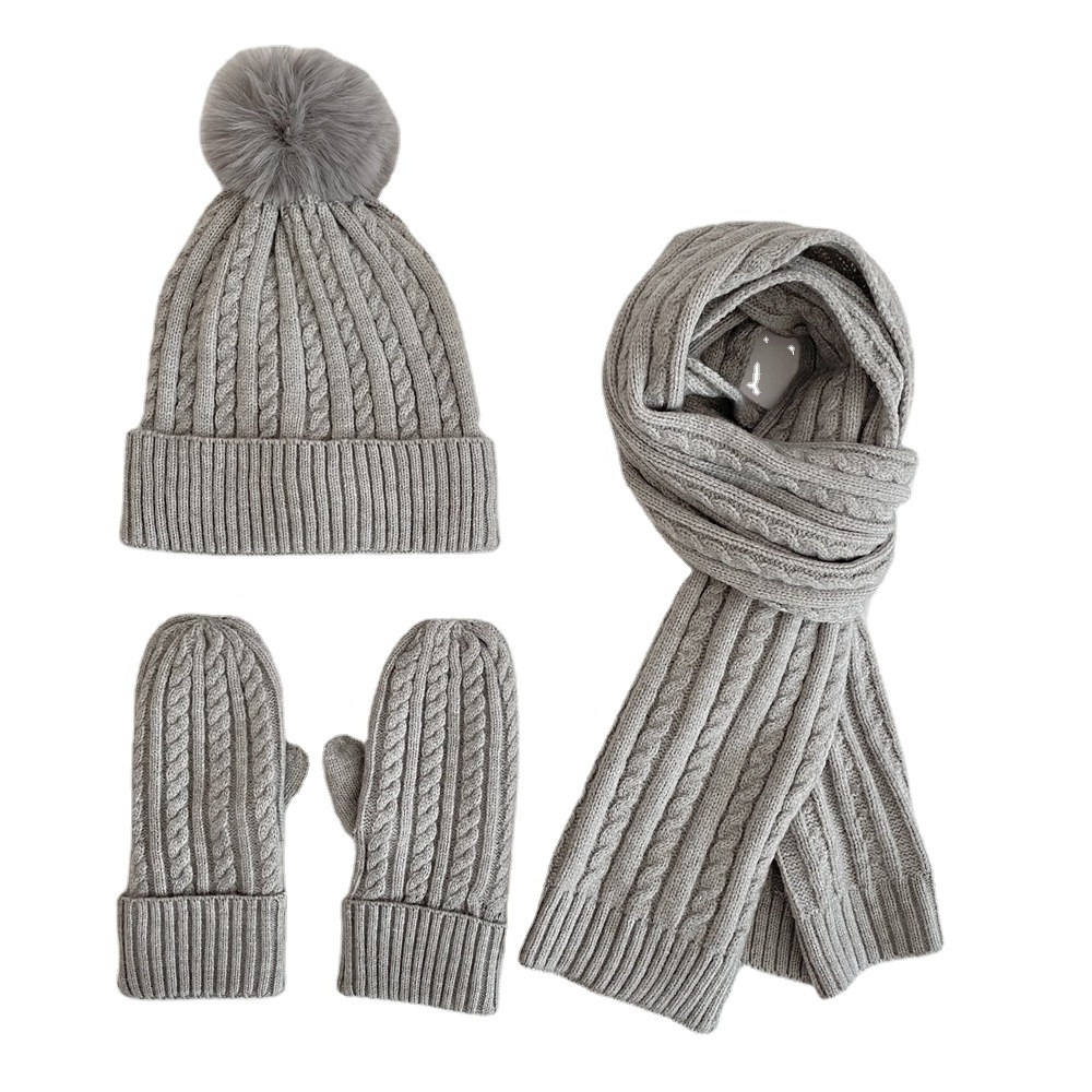 Wholesale Simple Fashion Winter Knitted Hat Three piece Set New Solid Color Plush Knitted Hat Warm Set