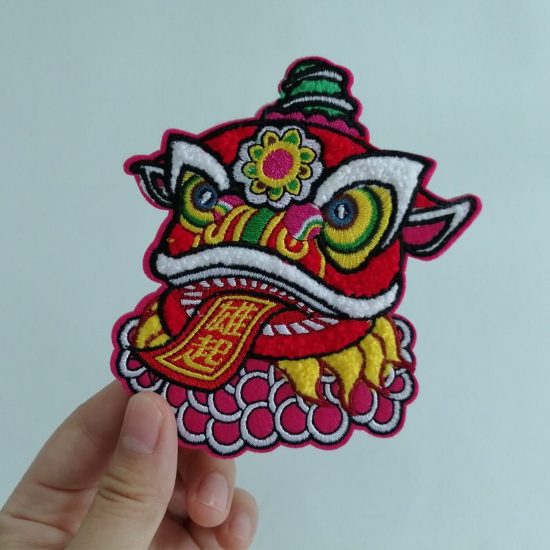 Custom Chinese style embroidery color patch Chenille patch applique lion dance embroidery