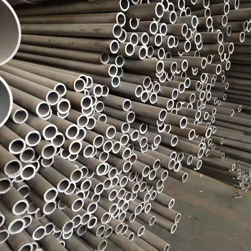 304/304L/316/409 ss seamless pipe tubes supplier stainless steel pipe/tube stainless steel round pipe