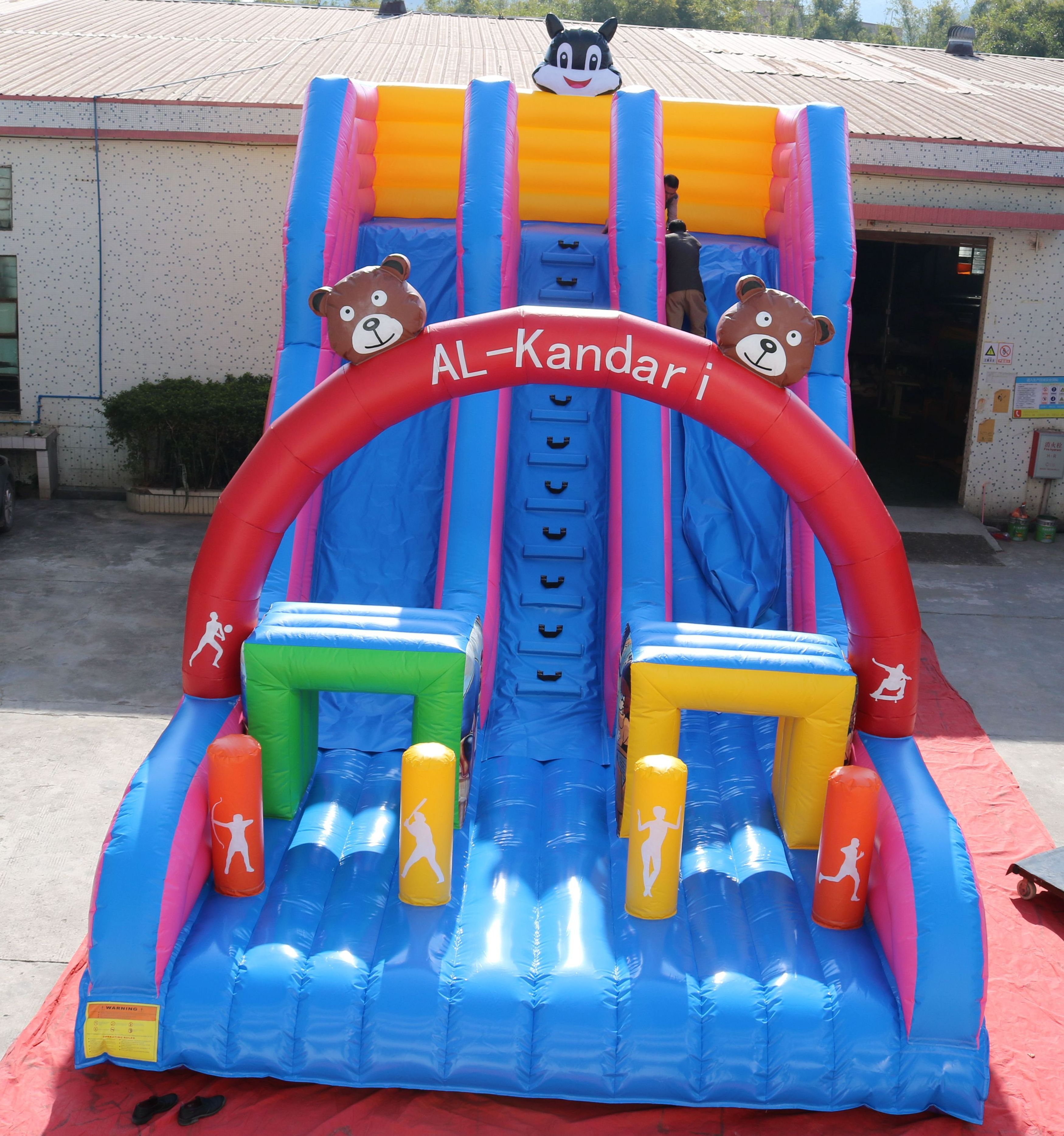 Large inflatable bouncy with bouncer jump castle with air for kids play park