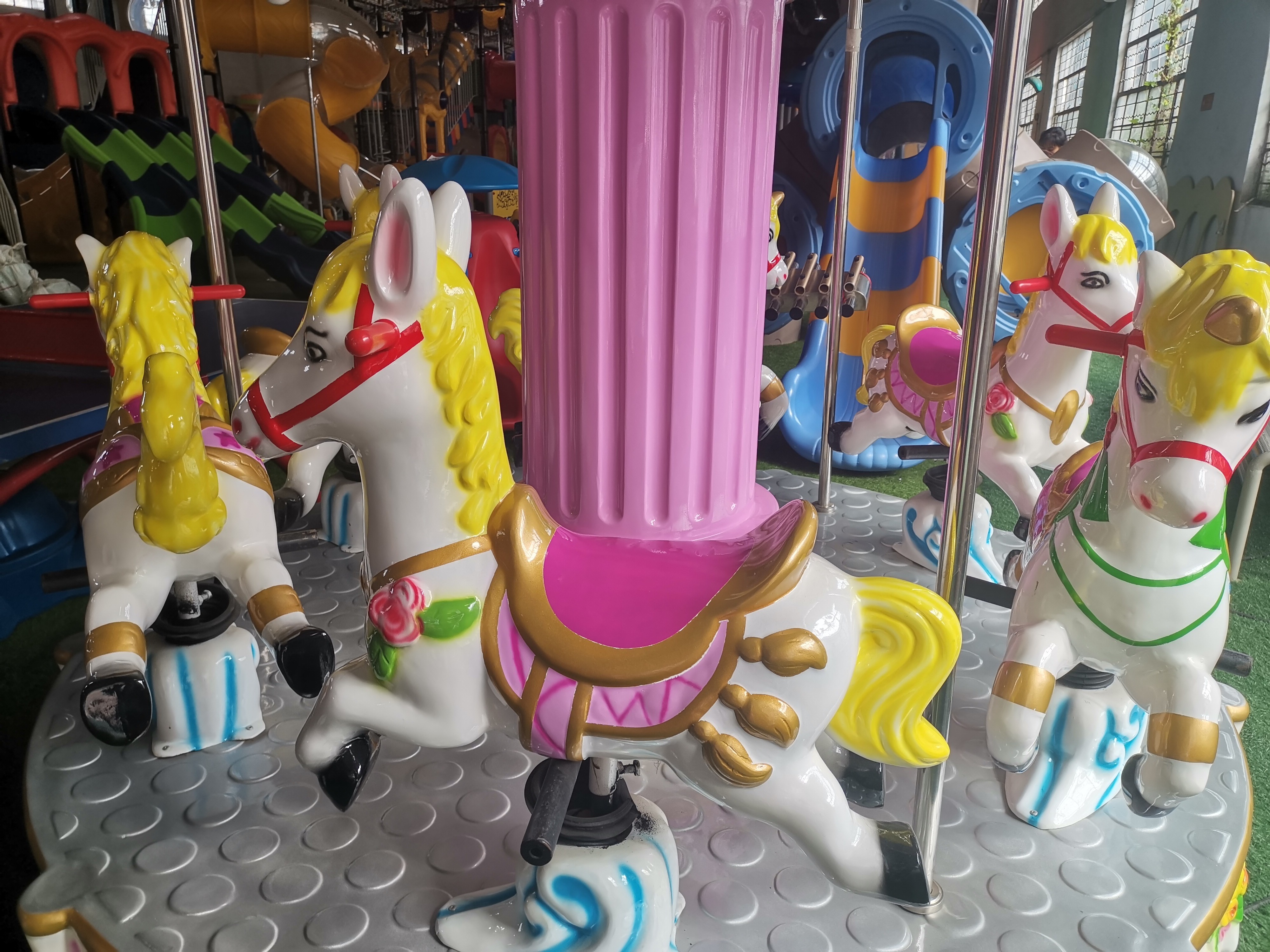 Kids carousel ride plastic merry go round kids amusement rides