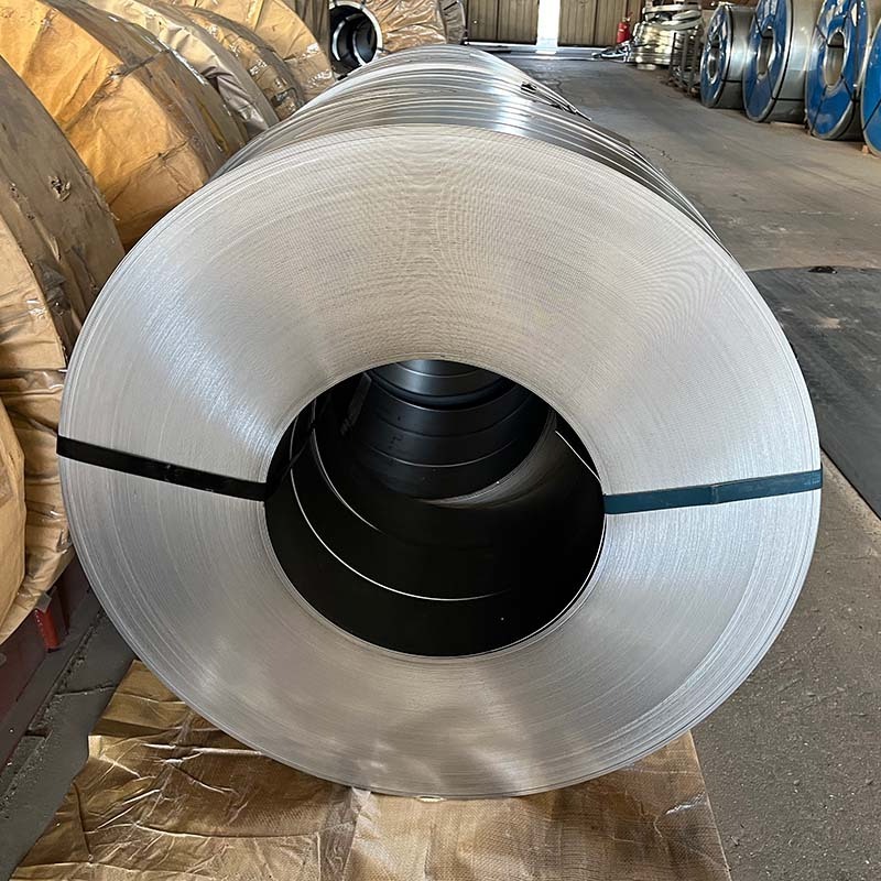 Q235 Q195 Q215 Q345D SGCC gi strip narrow slit earthing galvanized steel band galvanized steel tape/strip