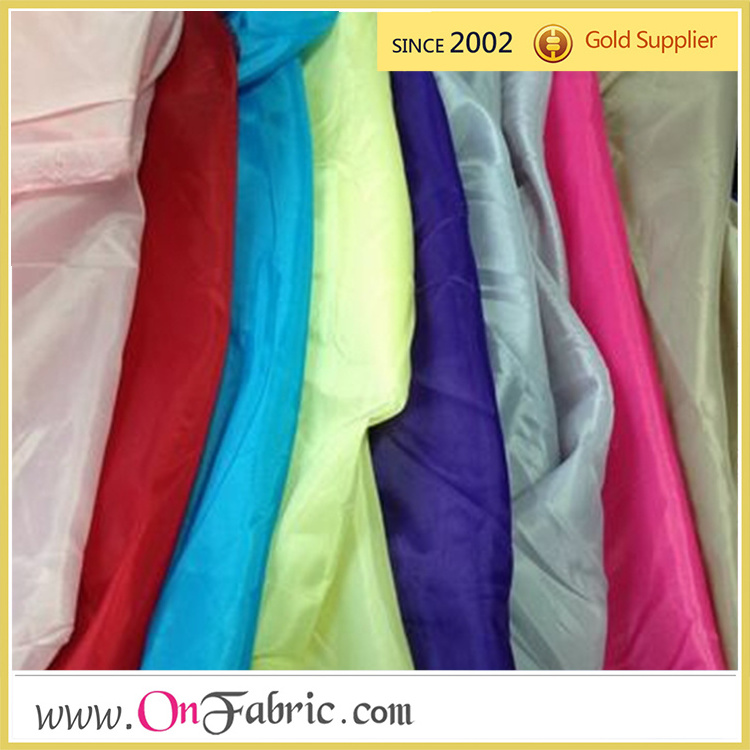 56/57'' HIGH QUALITY POLY 190T TAFFETA P/D WOVEN FABRICS