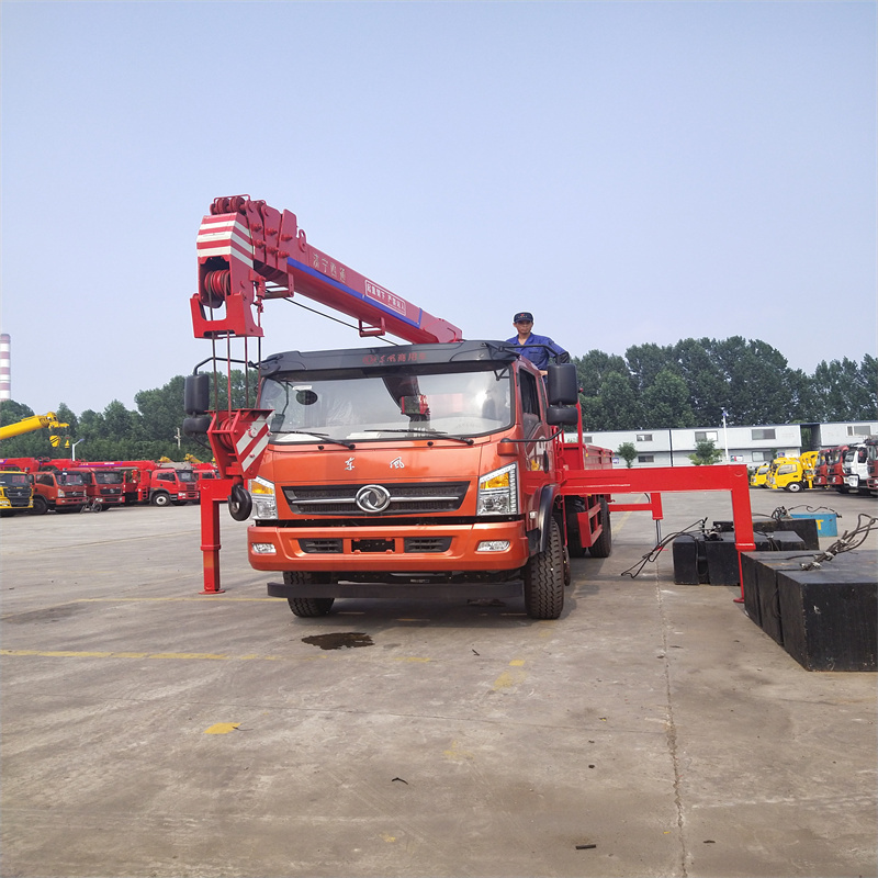 6 Wheeler telescopic arm ,8 ton 6 wheel 4*2 lorry crane dimension