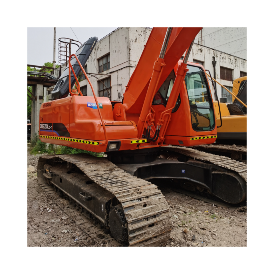 Used South Korea original excavator Doosan model DH220 excavator  Diggers 22 tons with a good condition and high quality