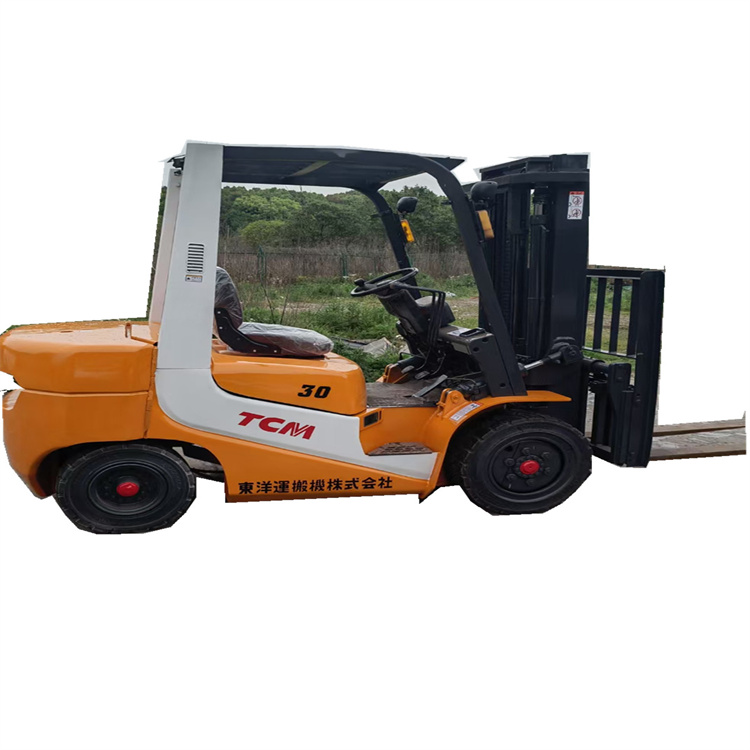 Used forklift truck 3 tons Tcm small forklift truck with side movement