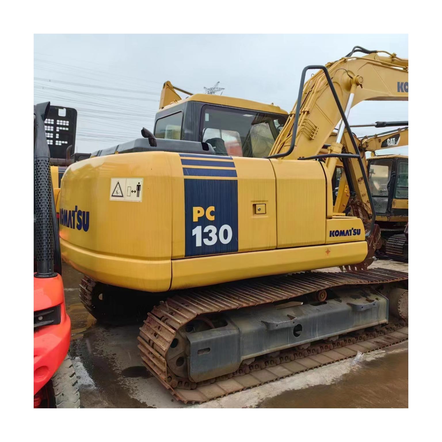 Low price used excavator Komatsu pc130 13 tons backhoe crawler excavator