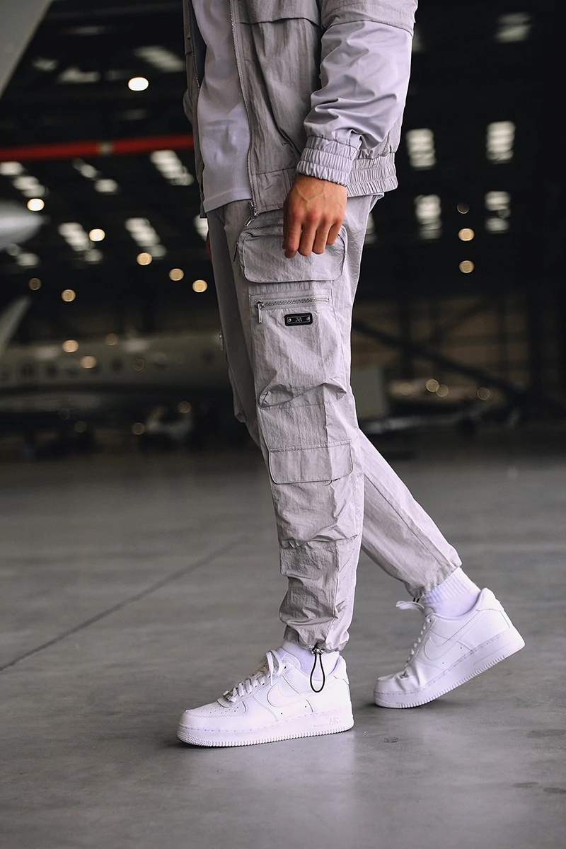 Customize Men Woven Conflict Cargo Slim Fit Combat Pant   with Nylon shiny fabric