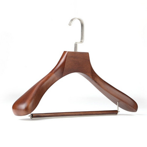 JINSHENG Heavy Duty Deluxe Water Washed White Custom Luxury Wooden Coat Suit Hanger for Hotel and Clothing Store