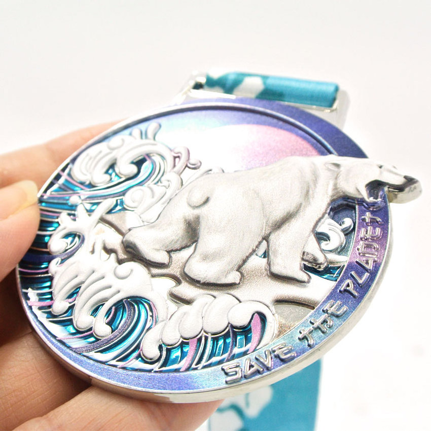 personalized UV printing 3D zinc alloy metal eco friendly ice bear custom award medals