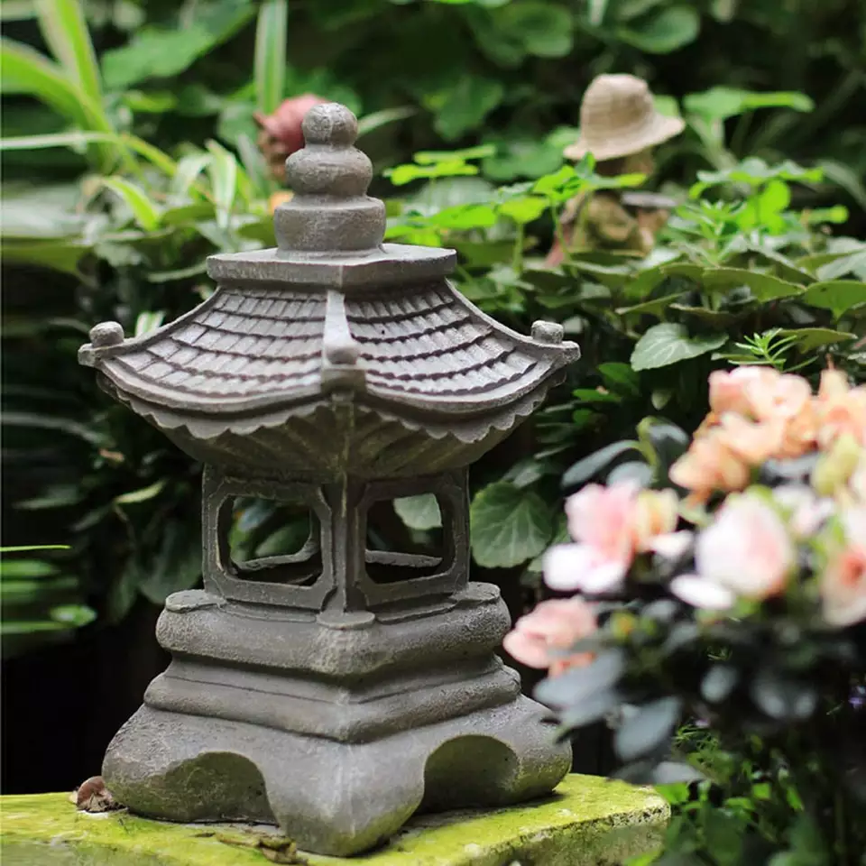 Custom Made Japanese Style Asian Decor Pagoda Lantern Indoor Outdoor Statue Zen Garden 13 Inch Resin