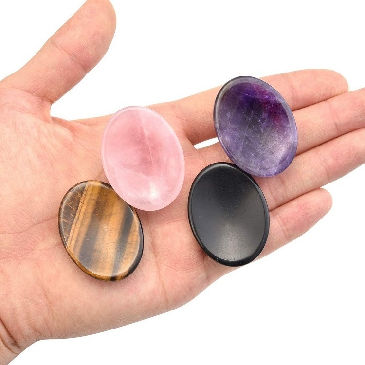 Wholesale Colorful Thumb Worry Stone Massage Tumbled Stones Oval Polished Palm Pocket Healing Energy Crystal Love Gemstone Craft