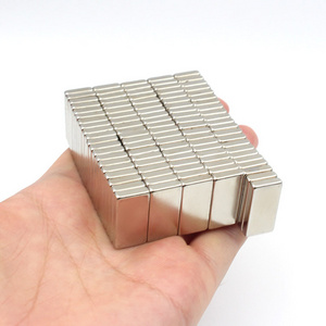 Customized Magnetic Materials Neodymium Magnet Rectangular 20X10x4mm Magnetic