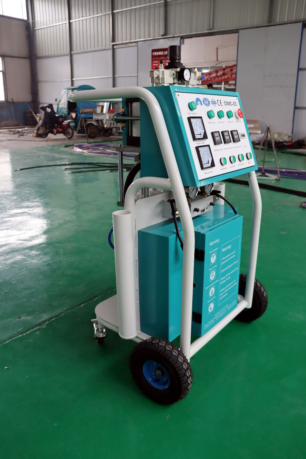 China Factory Fiberglass Rovings Chopper Gun PU Spray Machine