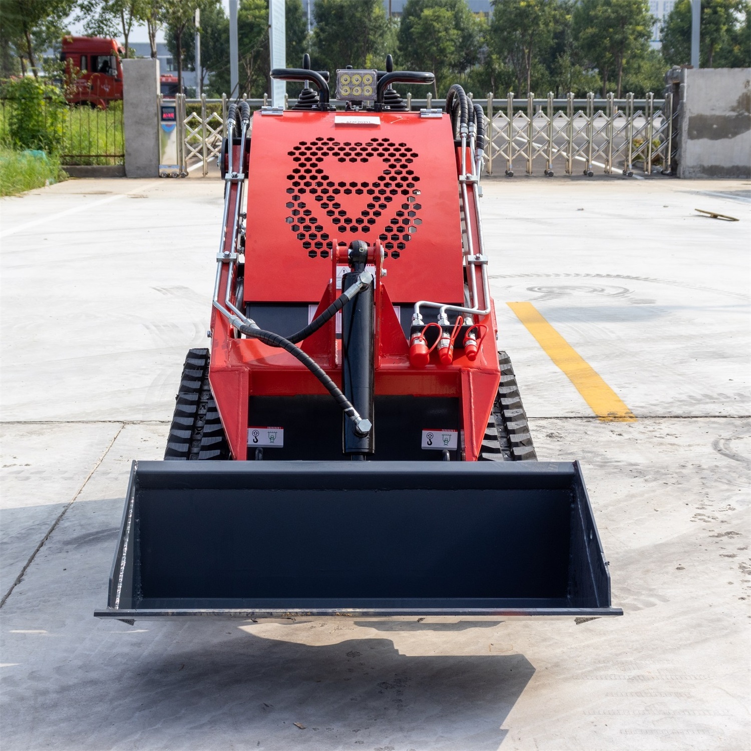 Chinese cheap price mini skid steer loader Track Crawler Wheel Skid Steer Loader With Price