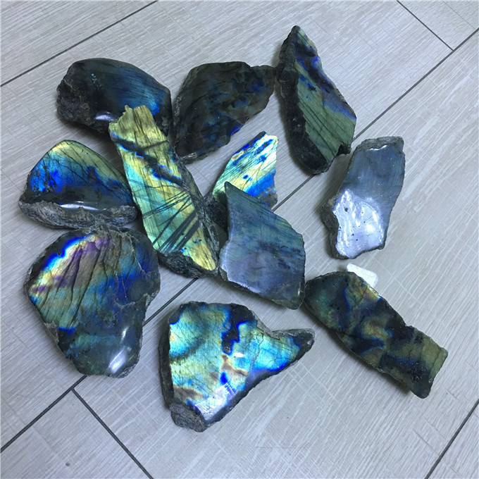 Wholesale Natural rough labradorite stone slab raw gemstone crystal slices