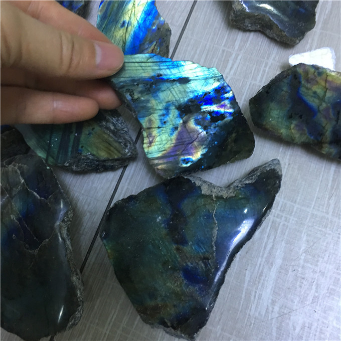 Wholesale Natural rough labradorite stone slab raw gemstone crystal slices