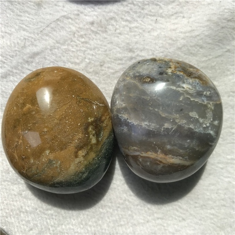 Wholesale Natural crystal stone oval ocean jasper crystal palm stone for sale