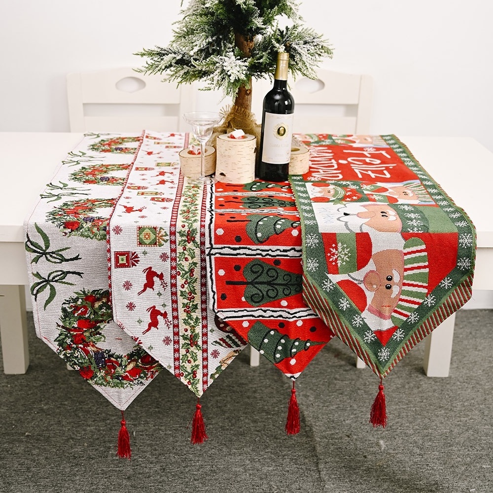 Christmas Table Runner Embroidered Tapestry with Tassels Home Kitchen Christmas Santa Table Decoration for Party Home Decor