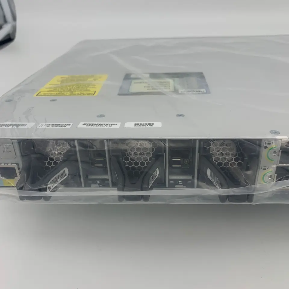 original new 9300L series network switches 24 port stock on sale C9300L-24P-4X-E