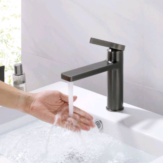 High Standard Universal Splash Filter Swivel Sink Faucet Rotate Water Dual Function Bathroom Faucet