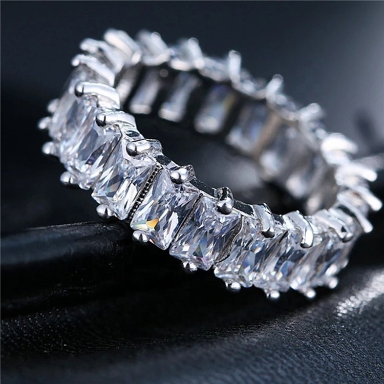 Luxury Band Zircon Eternity Promise Crystal Finger Rings For Women