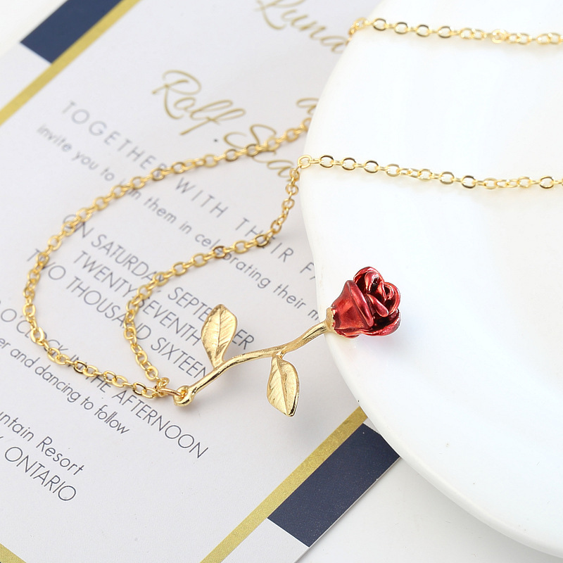 New Fashion Couple Gifts Gold Chain Red Stereoscopic Vertical Flower Pendant Rose Necklace For Women