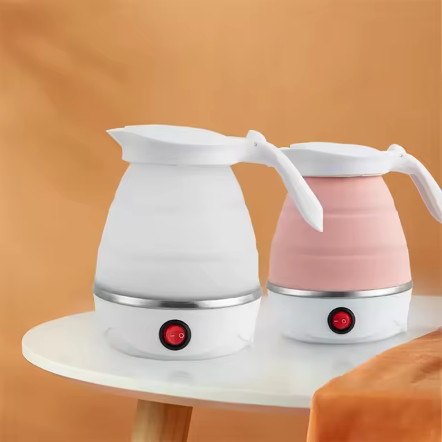 Hot Sale 0.6L Travel Folding Food Grade Silicone Electric Kettle Portable Household Retractable Small Electric Kettle