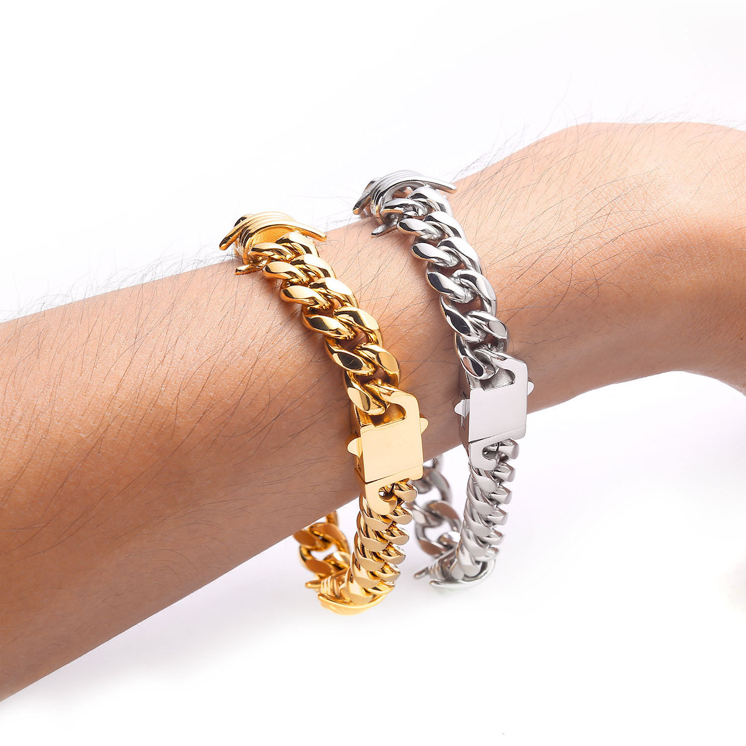 Custom High Quality Stainless Steel Samples 18k Gold Cuban Link Bracelet Men With Charm