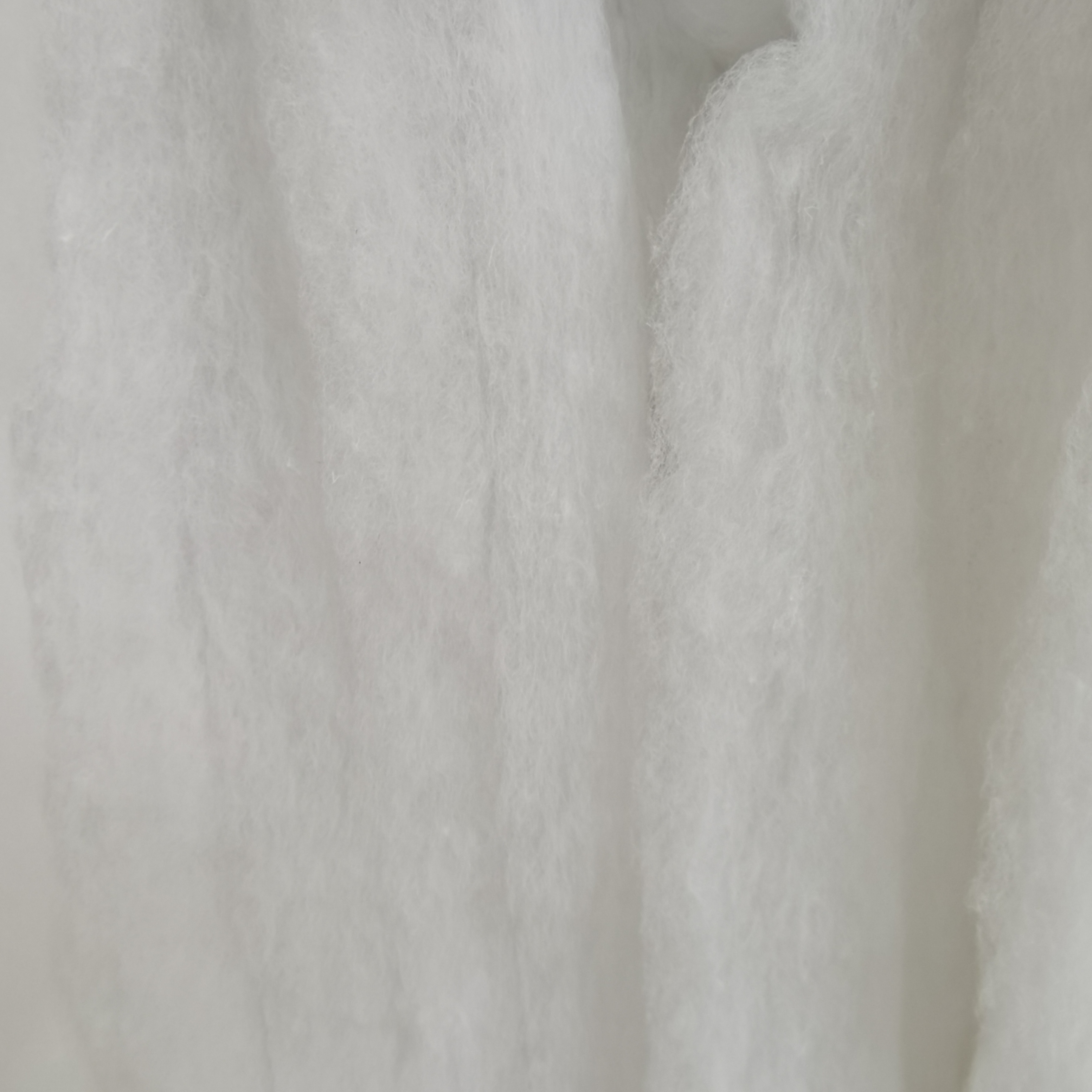 Customized Eco-friendly Insulation Polyester Fiber Padding Thermal Bonded Nonwoven Fabric