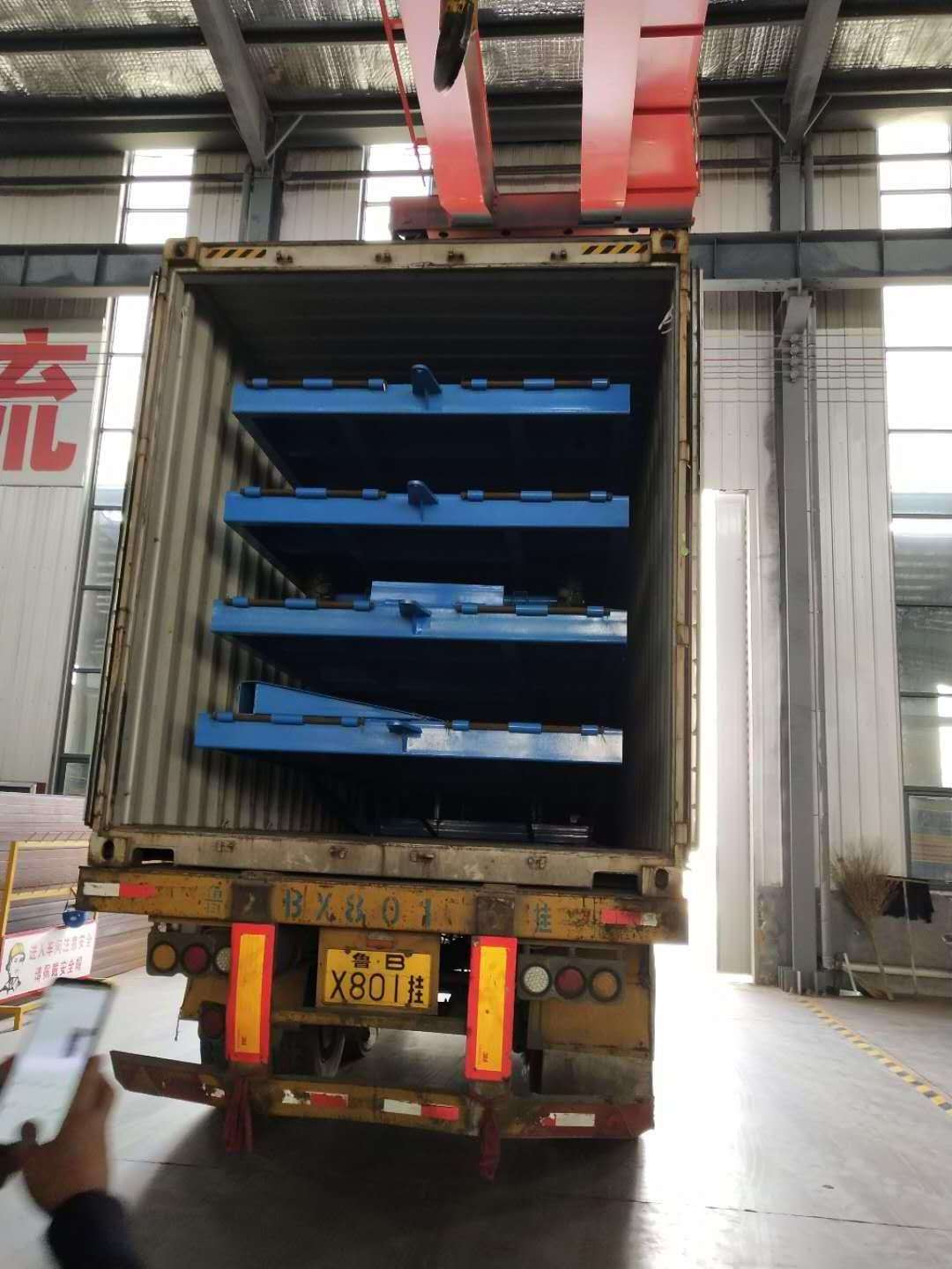 Factory Loading And Unloading truck portable loading ramps steel car ramp horse trailer ramp