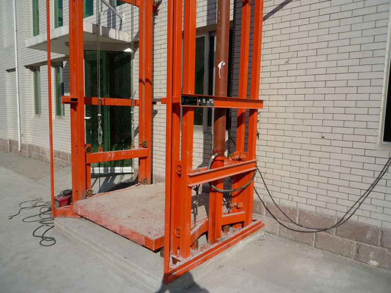 Industrial Use hydraulic factory freight elevator small cargo lift mini used elevators for sale